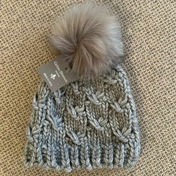 GELSO BIANCA ?? WOMEN\'S GREY WOOL/ALPACA WINTER POM-POM HAT GELSO BIANCO ?? WOMEN main image 2